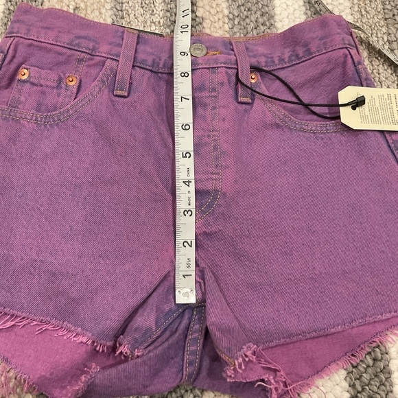 NWT Levi's 501 Premium Mini Shorts  Fringe Button Fly  in Purple Dye Size 23 - Picture 9 of 13